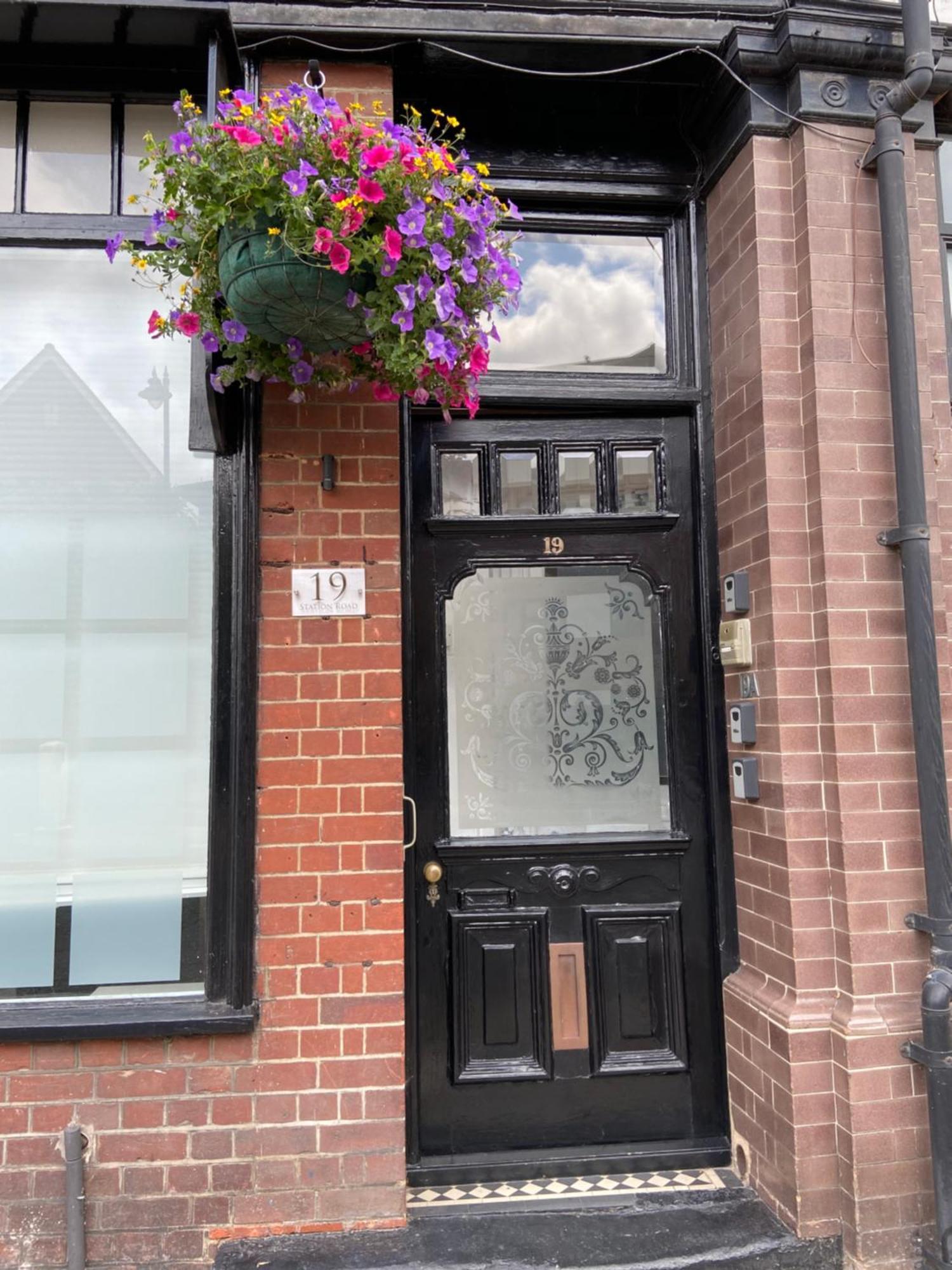 Deluxe Three Bed Bnb In Henley-On-Thames Near Station River & Town Centre ภายนอก รูปภาพ