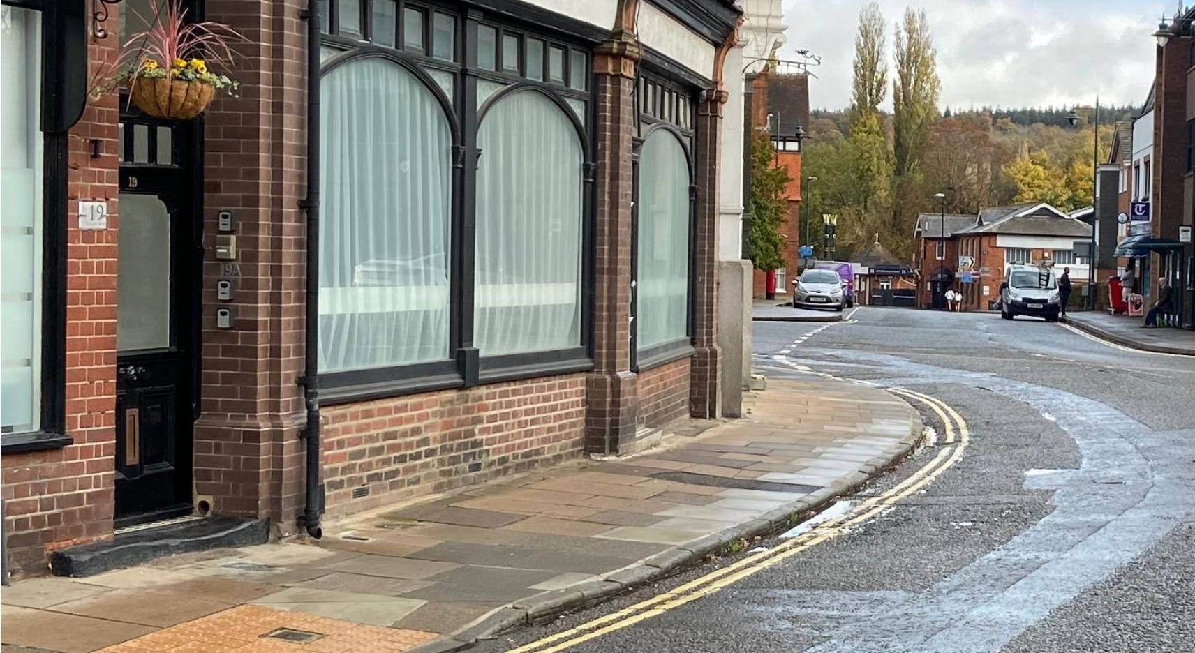 Deluxe Three Bed Bnb In Henley-On-Thames Near Station River & Town Centre ภายนอก รูปภาพ